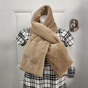 Old Navy Faux Fur Pull Through Scarf